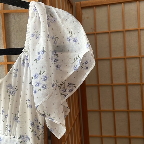 Princess Polly Hera Maxi Dress White Floral 6 - Picture 6 of 16